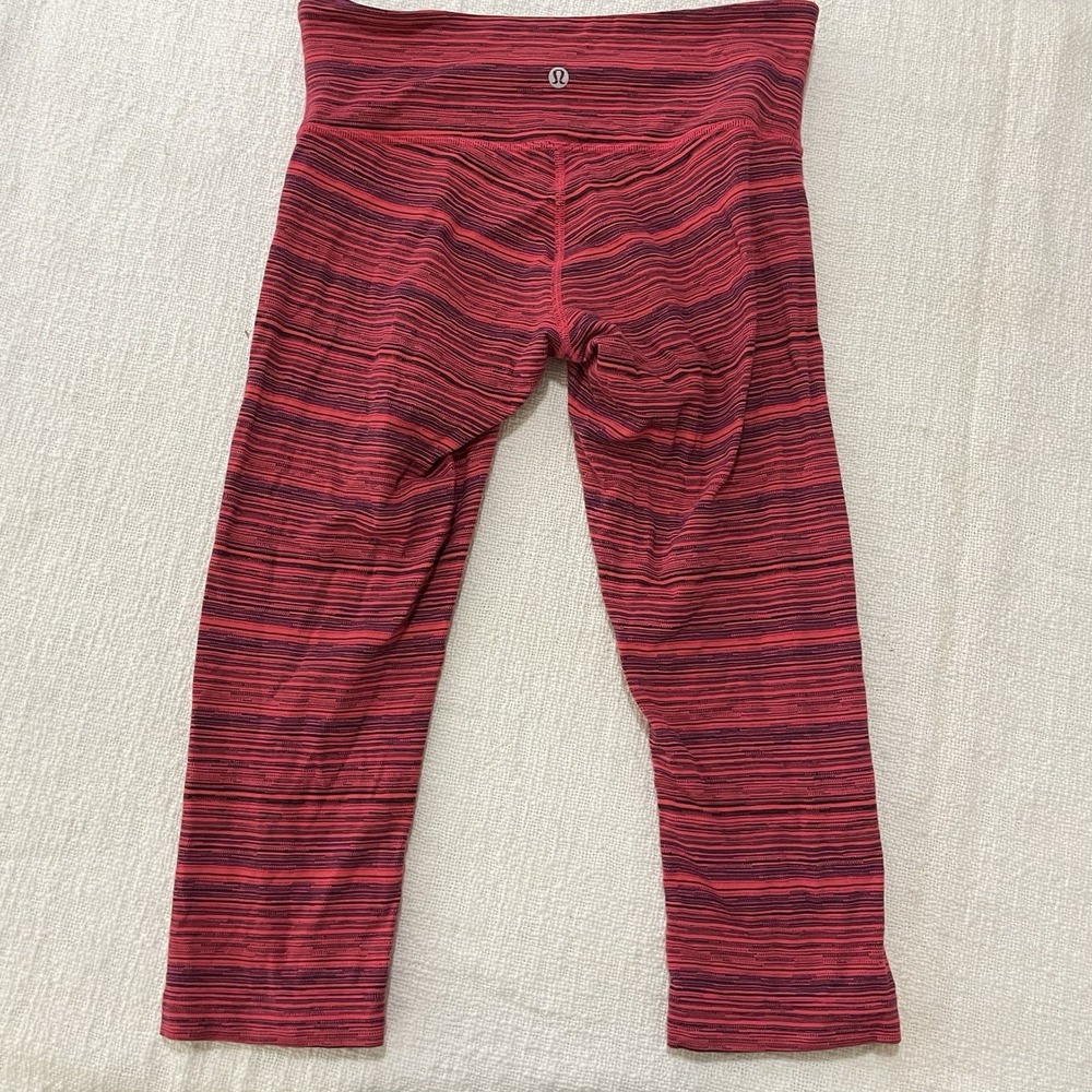 Lululemon Wunder Under Cyber‎ Boom Juice Capri Leggings Women's 6 Athletic